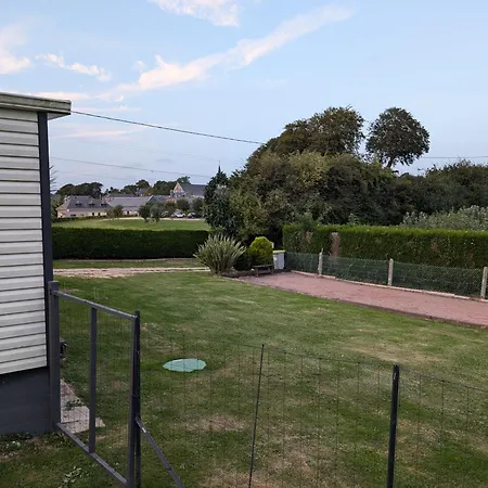 مكان تخييم Mobil-home Entre Terre Et Les Loges (Seine-Maritime)