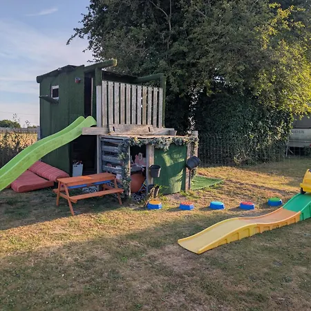 Mobil-home Entre Terre Et *
