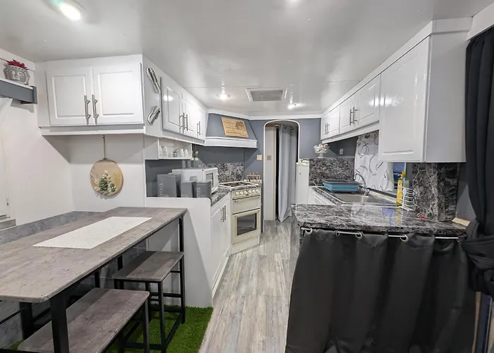 Camping Mobil-home Entre Terre Et Les Loges (Seine-Maritime)